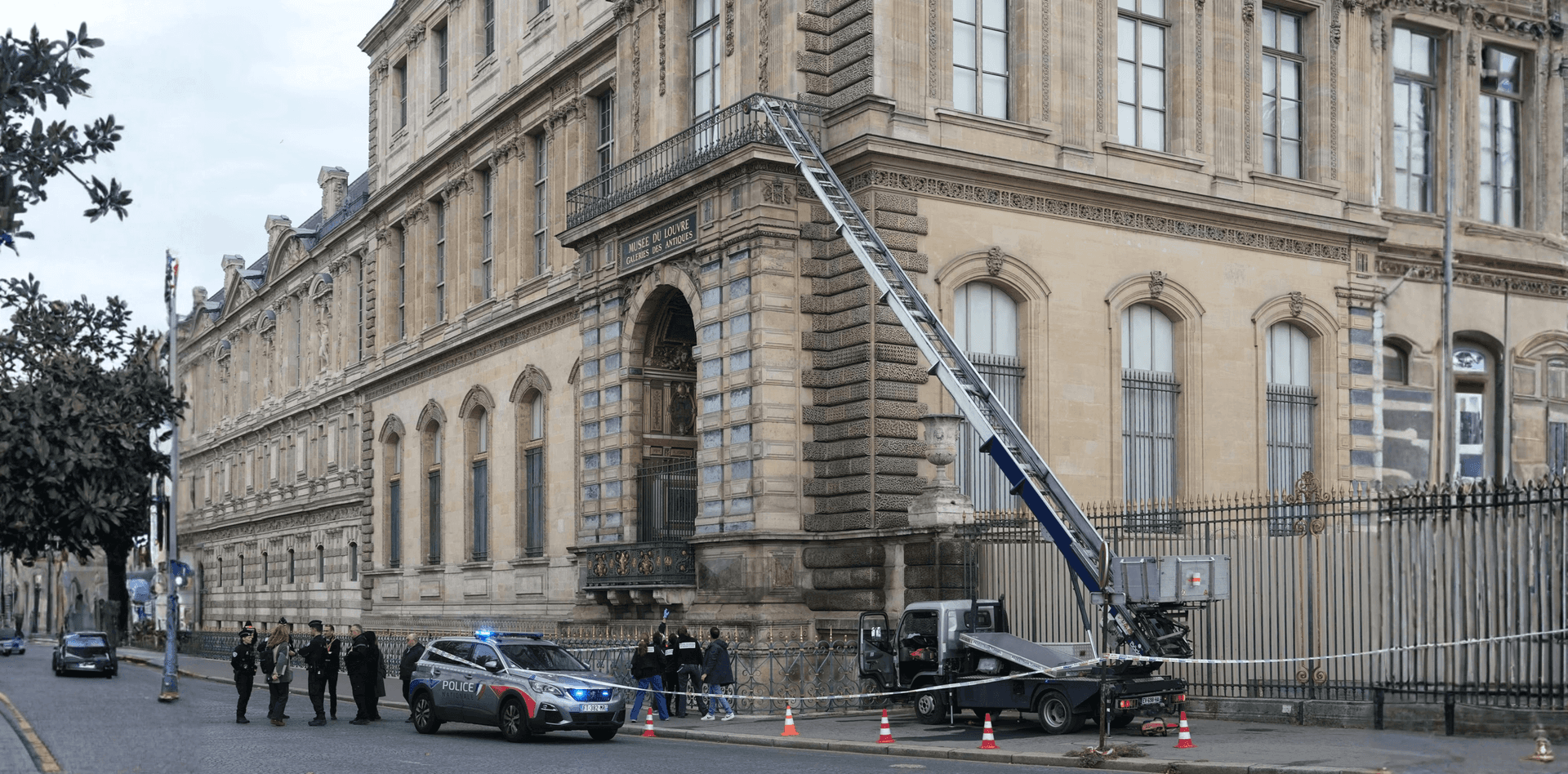 Louvre Robbery