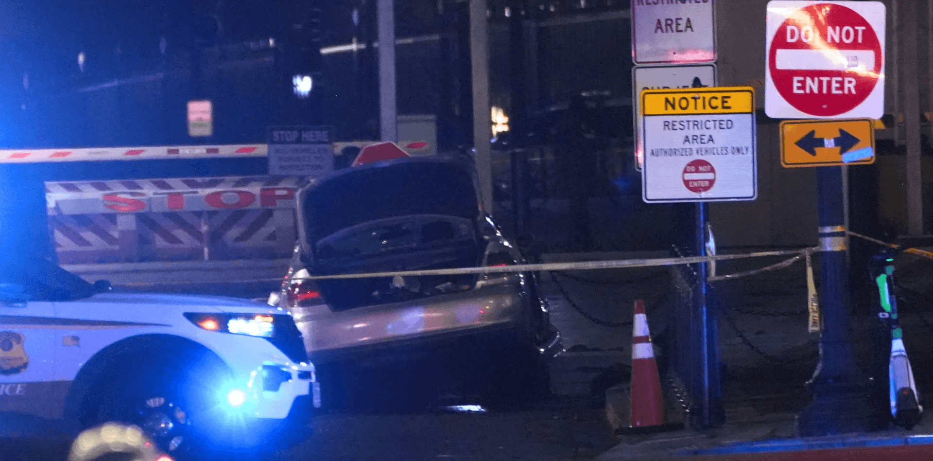 Car Crashes into Security Gate near White House