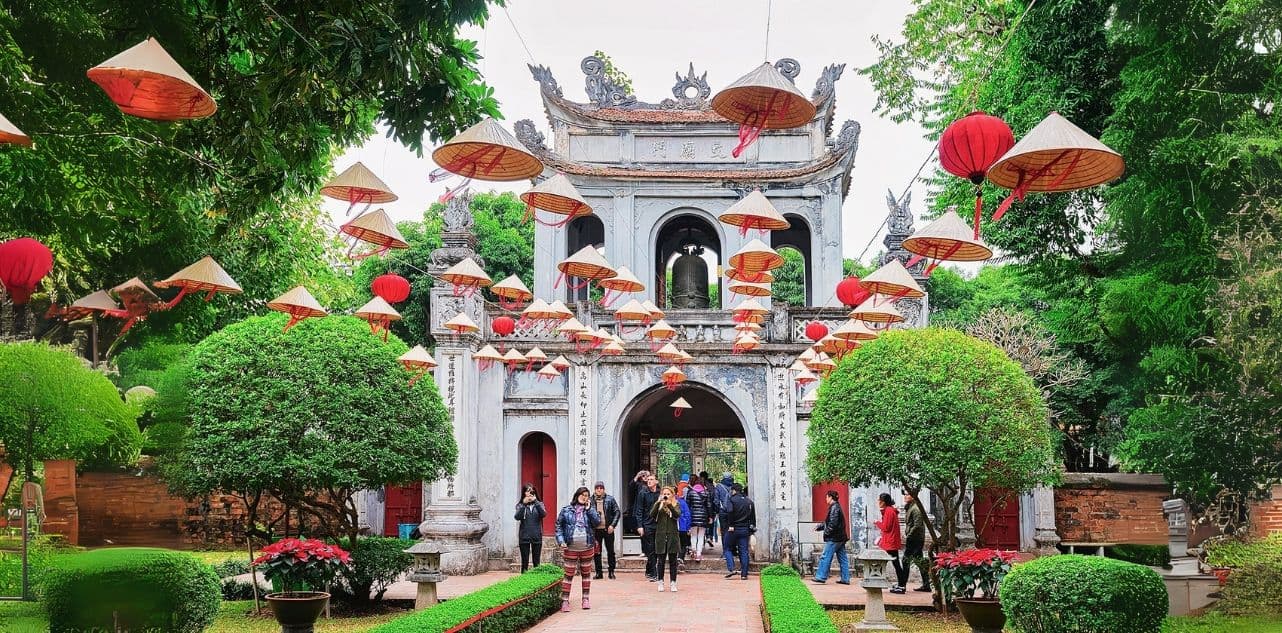 Vietnam travel guide for first-time visitors