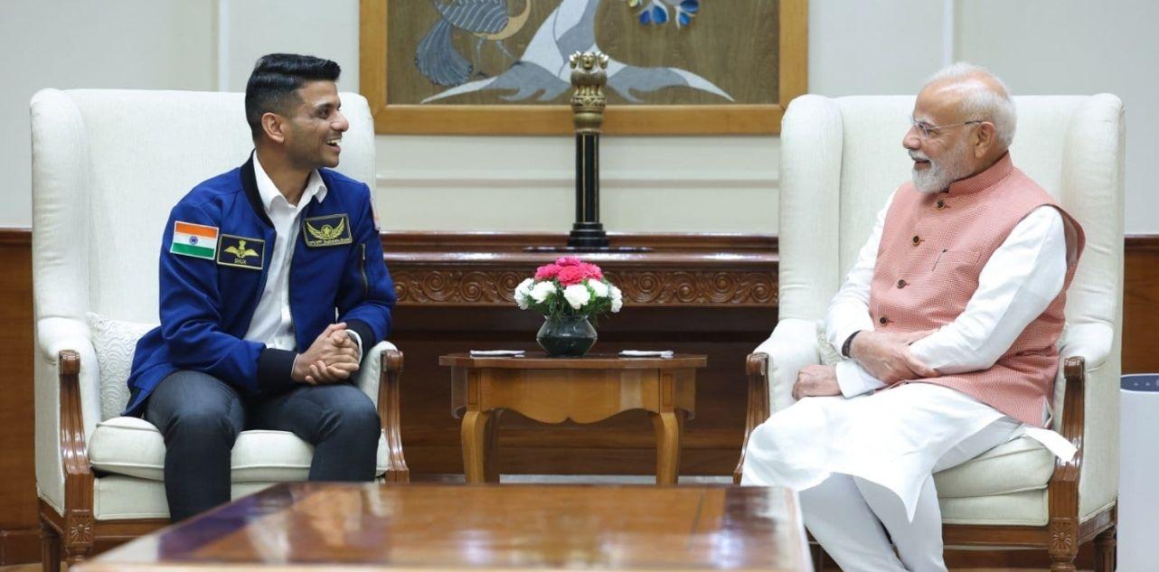PM Modi meets astronaut Shubhanshu Shukla