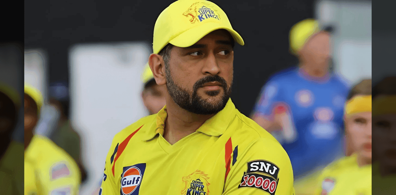 MS Dhoni's Unexpected Reaction: 'Why are they giving me the award?'