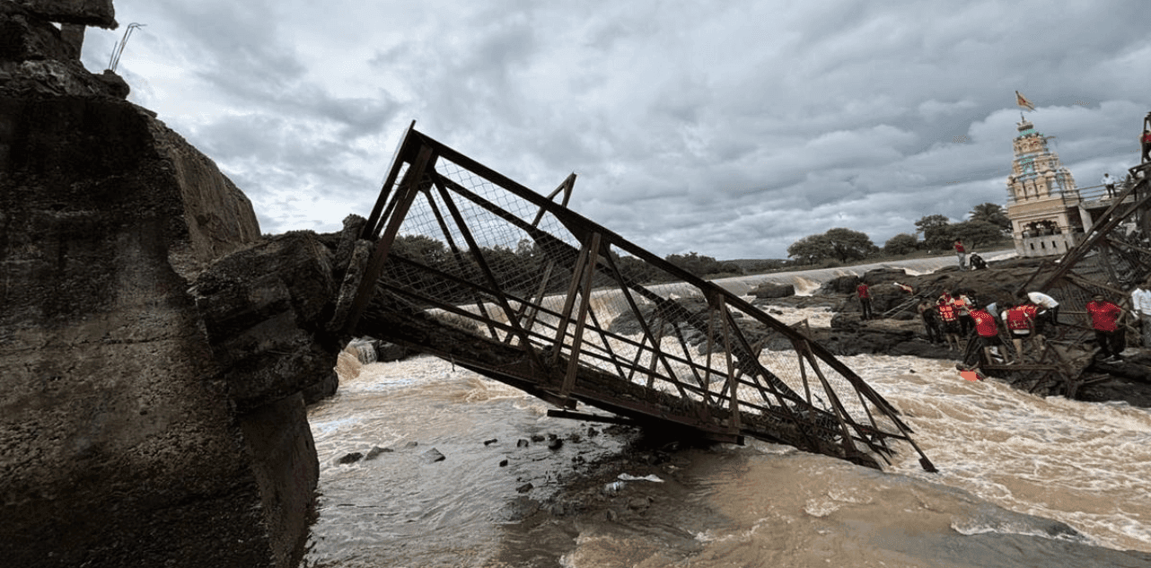 Pune Bridge Collapse