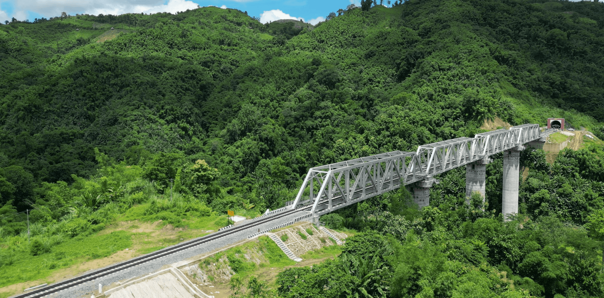 First Train Reaches Aizawl