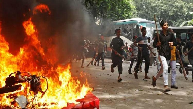 Bangladesh Unrest: Hindus Attacked, PM’s Palace Looted, Statue Vandalized!