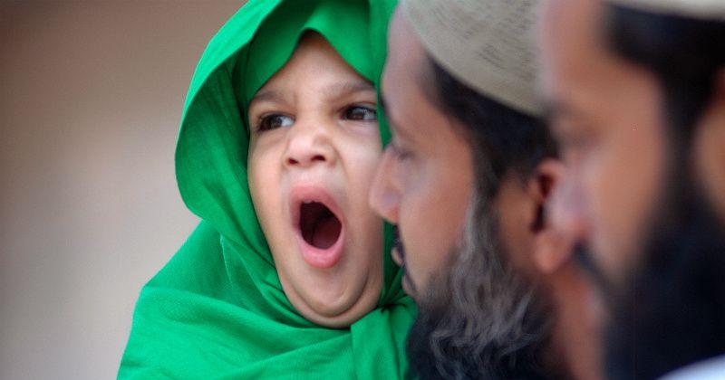 Bill Proposed in Iraq to Reduce the Legal Age of Marriage for Girls to 9 years