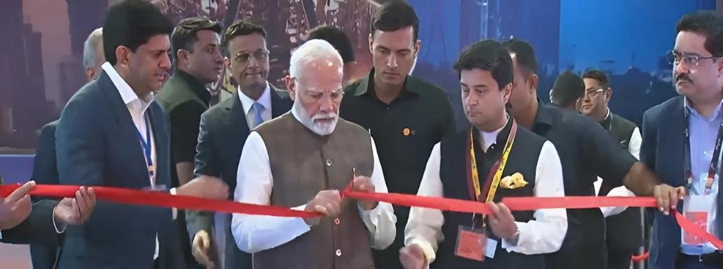PM Modi Inaugurates the 8th edition of India Mobile Congress