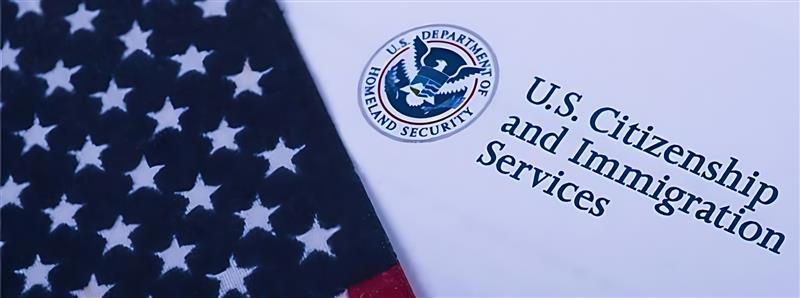 USCIS Extends Validity of Expired Permanent Resident Cards