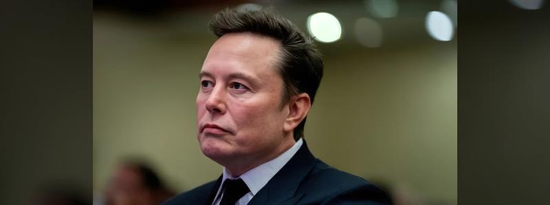 Elon Musk Becomes First Person to Reach $400 Billion Net Worth