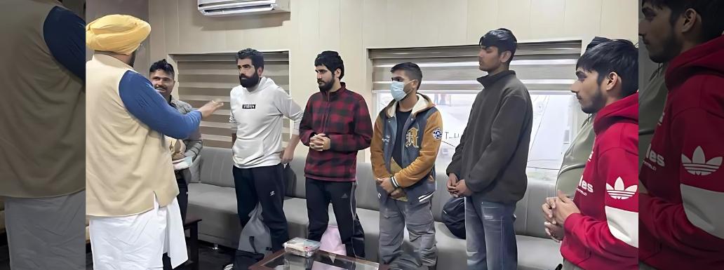 The First Batch of Illegal Indian Immigrants in US, Arrive Back by a Military Aircraft