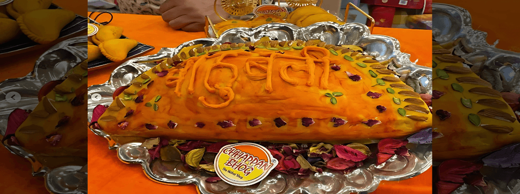 Lucknow Sweet Shop Creates World’s Largest Gujhiya Ahead of Holi