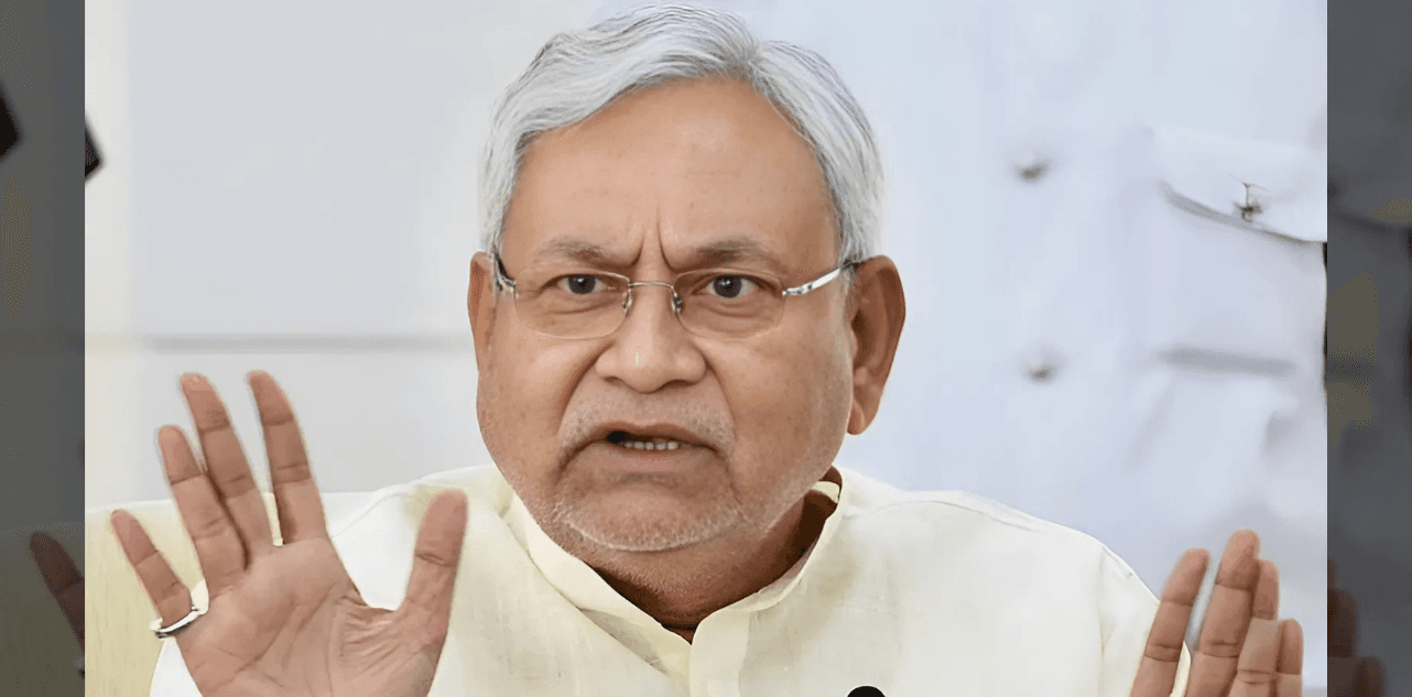 Dhokhebaaz’ Poster Accuses Bihar CM Nitish Kumar of Betrayal Over Waqf Bill